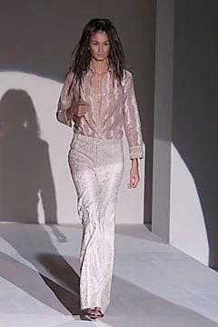 Look 16
